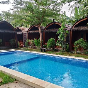 Awang Bungalows And Restaurants Exterior photo