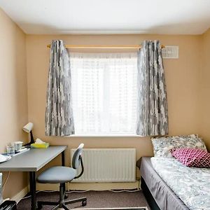 Cosy Single Private Room Near Dublin Airport Swords Exterior photo