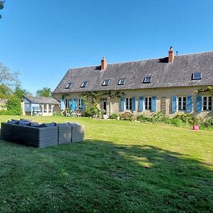 Bed and Breakfast Domaine De Vauvelle Maux Exterior photo