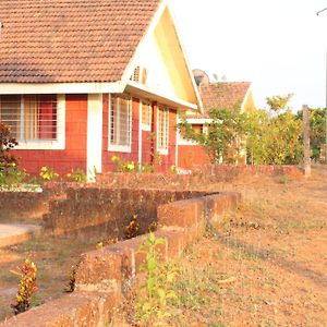 Bramhagiri Resort Lanja Exterior photo