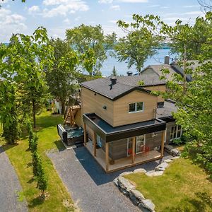 Villa La Vue O-Lac Magog Sherbrooke Exterior photo