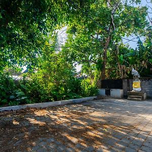 Villa Gregana Seminyak Exterior photo