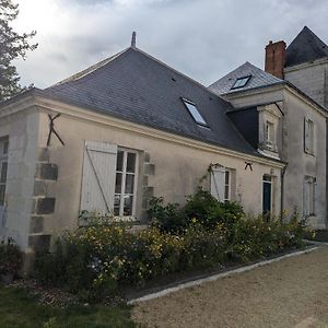 Hotel Dependance Chateau D'Arts Saint-Saturnin-sur-Loire Exterior photo