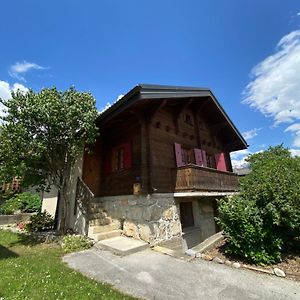 Bed and Breakfast La Chambre Du Bisse Ayent Exterior photo