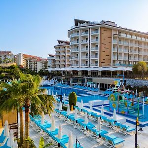 Ramada Resort Kusadasi & Golf Exterior photo