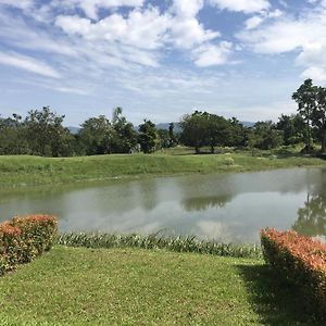 Ferienwohnung Midst 2 Royal Hills Golf Course And Spa Nakhon Nayok Exterior photo