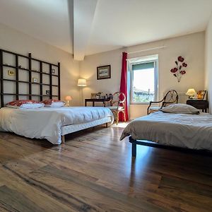 Bed and Breakfast Chambre Coquelicot Pour 3 Avec Sdb Privative Et Recharge Electrique, Wifi Offert - Fr-1-582-495 Lempdes sur Allagnon Exterior photo