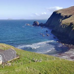 Bed and Breakfast Seapods - Isle Of Lewis Aird Uig Exterior photo