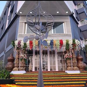 Aparthotel Atmosfera Bangalore Exterior photo