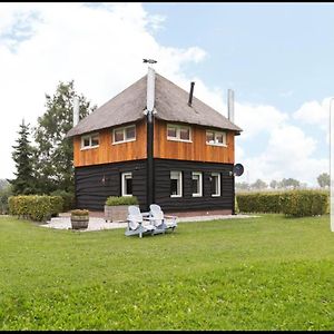 Bed and Breakfast De Hooiberg Elst  Exterior photo