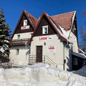 Hotel Horska Chata Lada Loučná pod Klínovcem Exterior photo