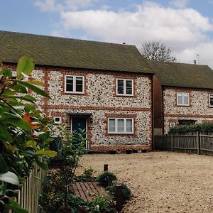 Nixey Cottage Henley-on-Thames Exterior photo