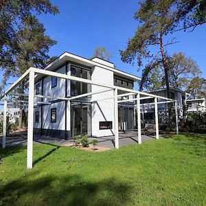 Modern Holiday Home On The Veluwe Otterlo Exterior photo