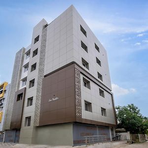 Hotel Treebo Sea Heights Kākināda Exterior photo