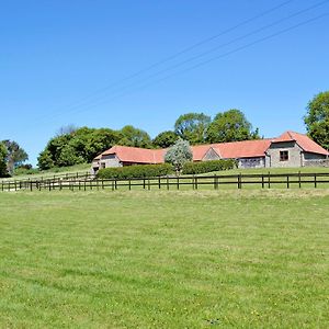 Villa The Old Piggeries Loders Exterior photo