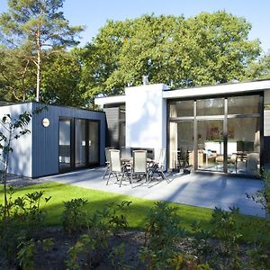 Modern Holiday Home On The Veluwe Otterlo Exterior photo