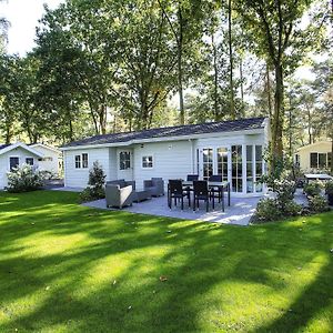 Villa Nice Chalet With A Dishwasher In A Holiday Park Otterlo Exterior photo