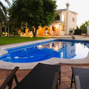 Villa Iluminada Con Chimenea, Barbacoa Y Piscina Cerca Playa Elche Exterior photo