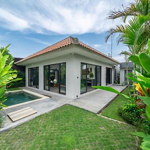 Villa Allegra Elegance In Kerobokan 2 Bdr & Pool Exterior photo