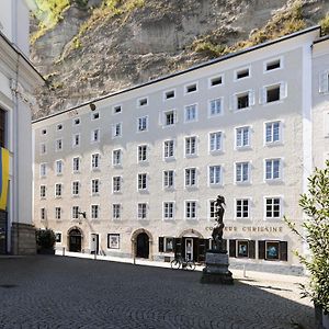 Ferienwohnung Citycenter Salzburg Am Ursulinenplatz Exterior photo