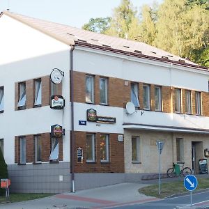 Hotel Penzion U Baresu Náchod Exterior photo