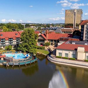 Hotel Sheraton Westport Lakeside Chalet Maryland Heights Exterior photo