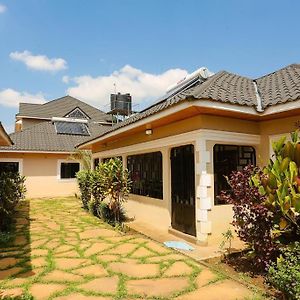 Yunia Residence, Busia Town Exterior photo