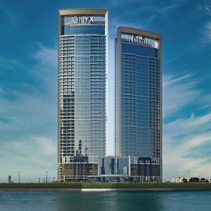 Hotel Onyx Arjaan By Rotana Manama Exterior photo