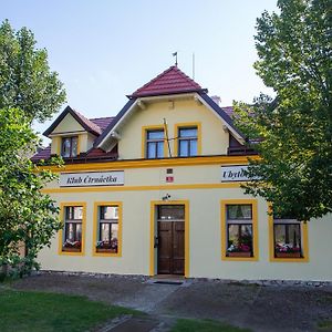 Hotel Penzion Ctrnactka Rataje nad Sázavou Exterior photo