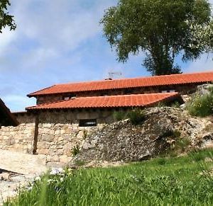 Villa Abrigo De Montanha Montalegre Room photo