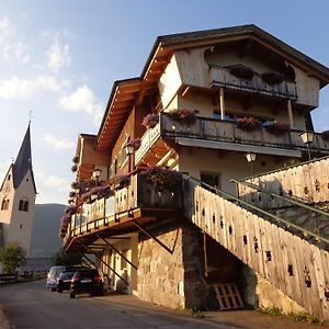 Hotel Gasthaus Dorfberg Kartitsch Room photo