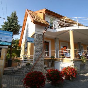 Hotel Apartman Vitorlas Vendeghaz Balatonfüred Exterior photo