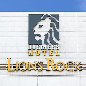 Hotel Shinsaibashi Lions Rock Ōsaka Exterior photo
