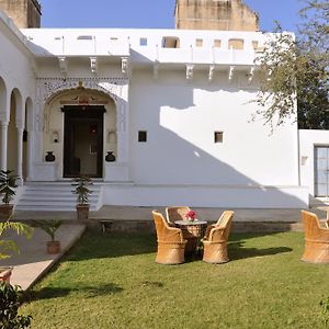 Hotel Chobdar Haveli Mandāwa Exterior photo