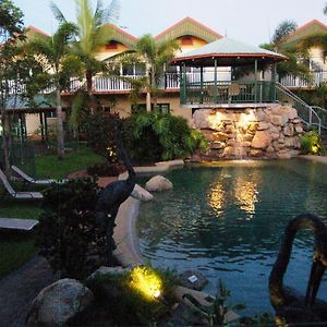Tinaroo Lake Resort Exterior photo