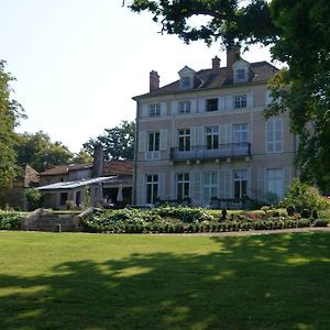 Bed and Breakfast Le Chateau De La Vierge Bures-sur-Yvette Exterior photo