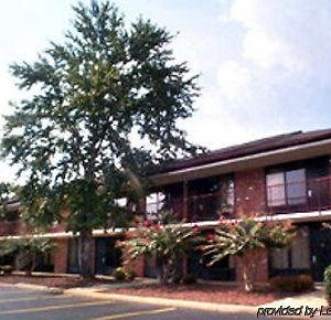 Hotel Super 8 La Grange Exterior photo