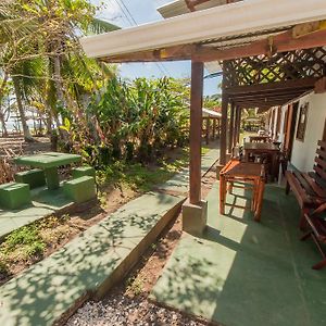 Hotel Cabinas Balcon Del Mar Tortuguero Exterior photo