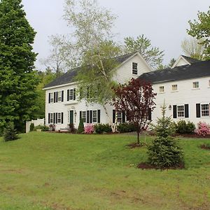 King Hill Inn&Kitchen New London Exterior photo