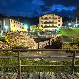 Albergo Giannina Vigo di Cadore Exterior photo