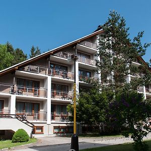 Hotel Radejov Knezdub Exterior photo