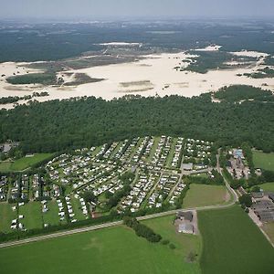 Hotel Holiday Park Duinhoeve Udenhout Exterior photo