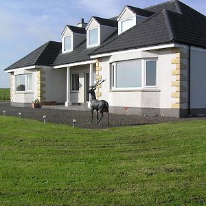 Bed and Breakfast The Antlers Lybster Exterior photo