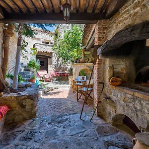 Villa Meronas Eco House Room photo