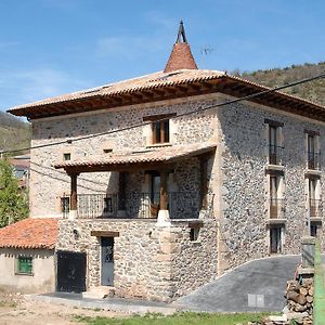 Villa Hostal Residencia El Mirador Del Pedroso Barbadillo del Pez Room photo