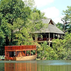 Divava Okavango Resort & Spa Bagani Exterior photo