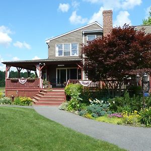 Bed and Breakfast On Cranberry Pond Bed&Breakfast Middleborough Exterior photo