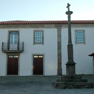 Casa Dos Lagares De Vara E Pedra Vila Flor Exterior photo