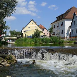 Hotel Zum Weißen Rössl Kallmünz Exterior photo