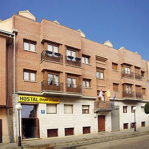 Hotel Duque De Osuna Medina de Ríoseco Exterior photo